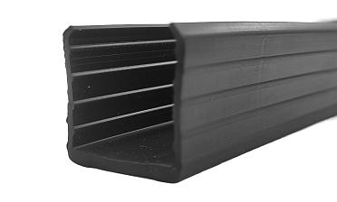 Уплотнитель в поручень с пазом 24х24 для стекла 10+10мм ПВХ, черный Фk310 купить в Симферополе