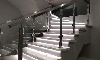 Ограждения из нержавейки со стеклом в Симферополе. Готовые проекты ПерилаГлавСнаб