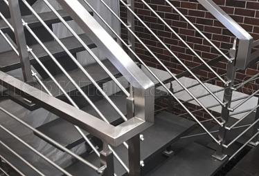 Перила для лестниц купить в Симферополе