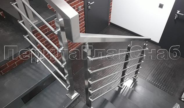 Перила с пятью ригелями в Симферополе. Готовые проекты ПерилаГлавСнаб