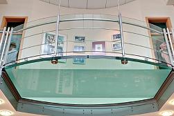 Стеклянные полы в квартире в Симферополе. Готовые проекты ПерилаГлавСнаб - фото 11