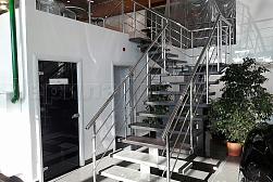 Ограждения для лестниц в Симферополе. Готовые проекты ПерилаГлавСнаб - фото 4